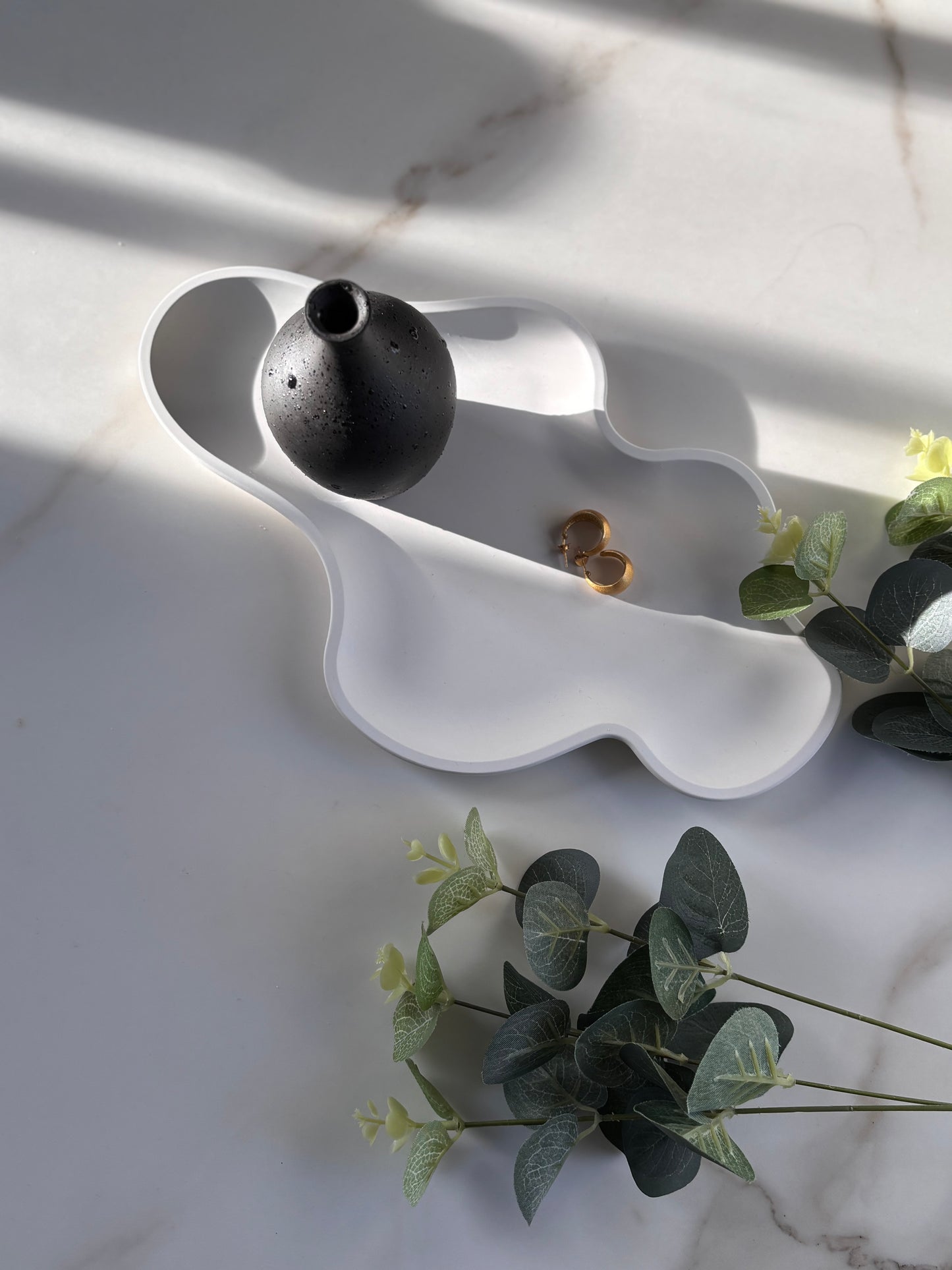 Oval Irregular Tray