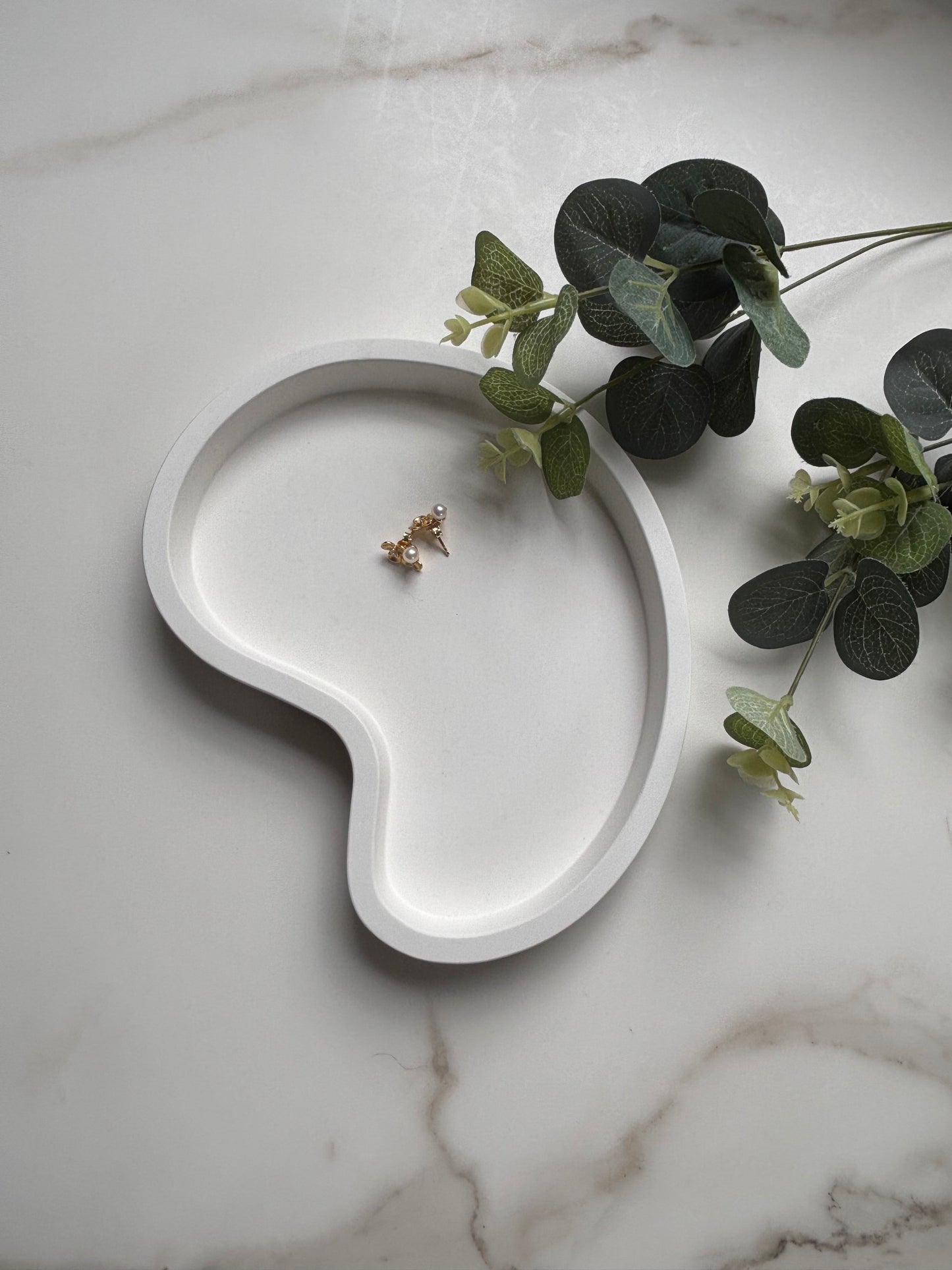 Cloud Tray