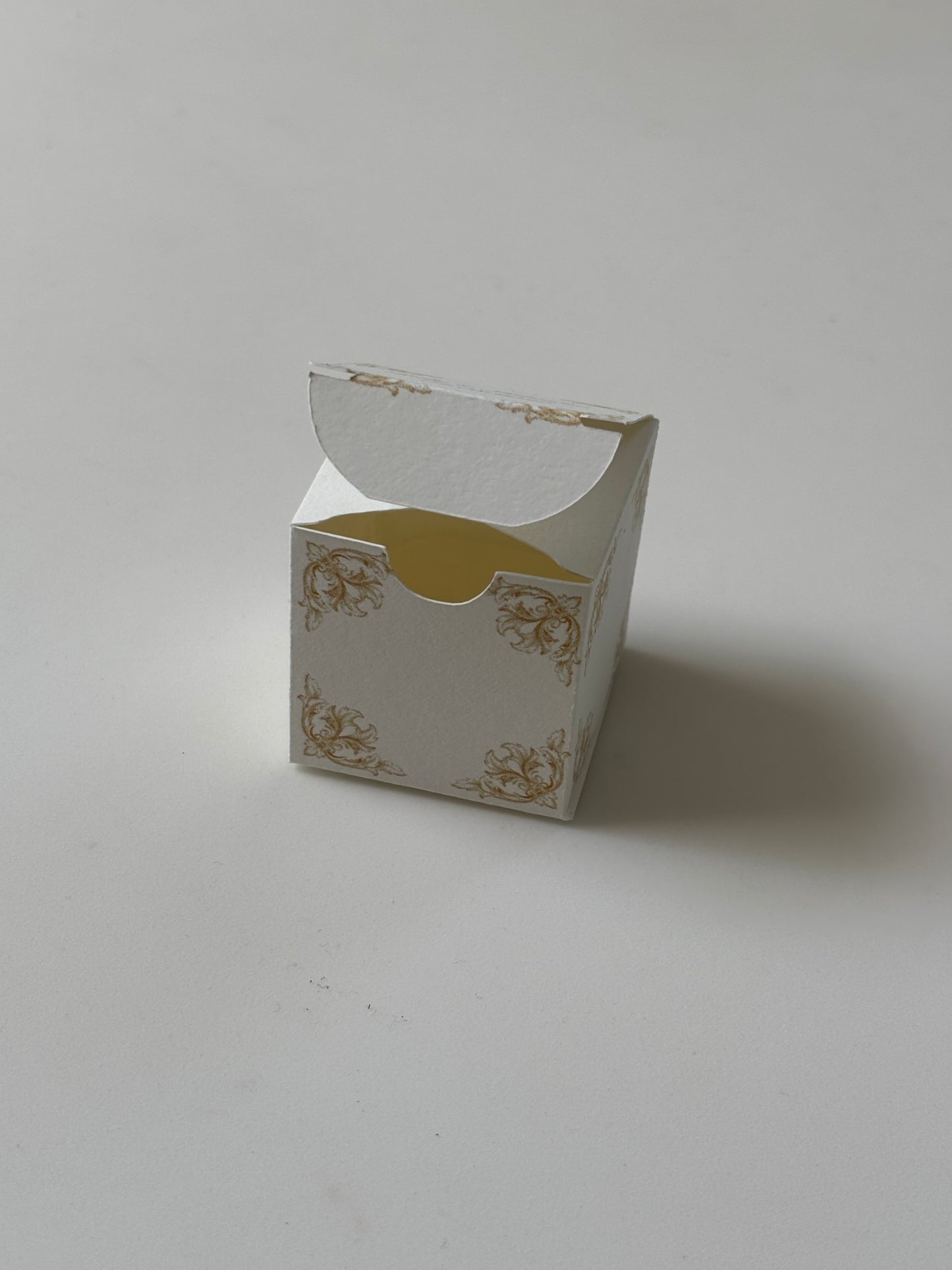Personalised Wedding Favour Boxes, Luxury Custom Wedding Guest Gift Boxes UK