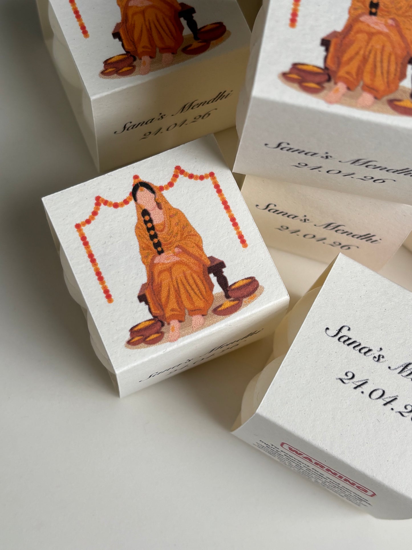 Mendhi Favors