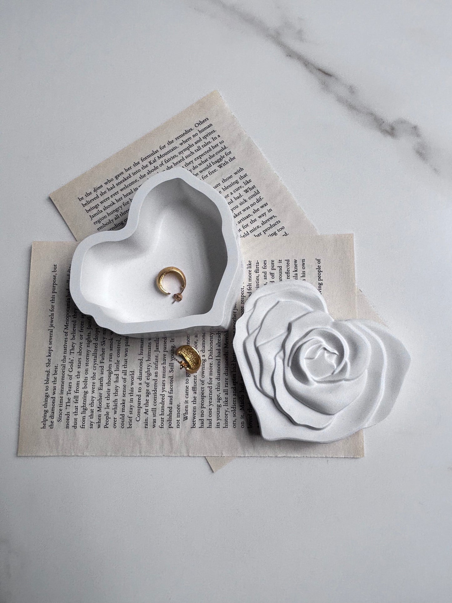 Concrete Heart Jewellery Box with Rose Lid