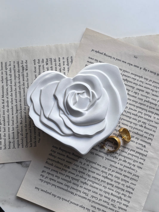 Concrete Heart Jewellery Box with Rose Lid