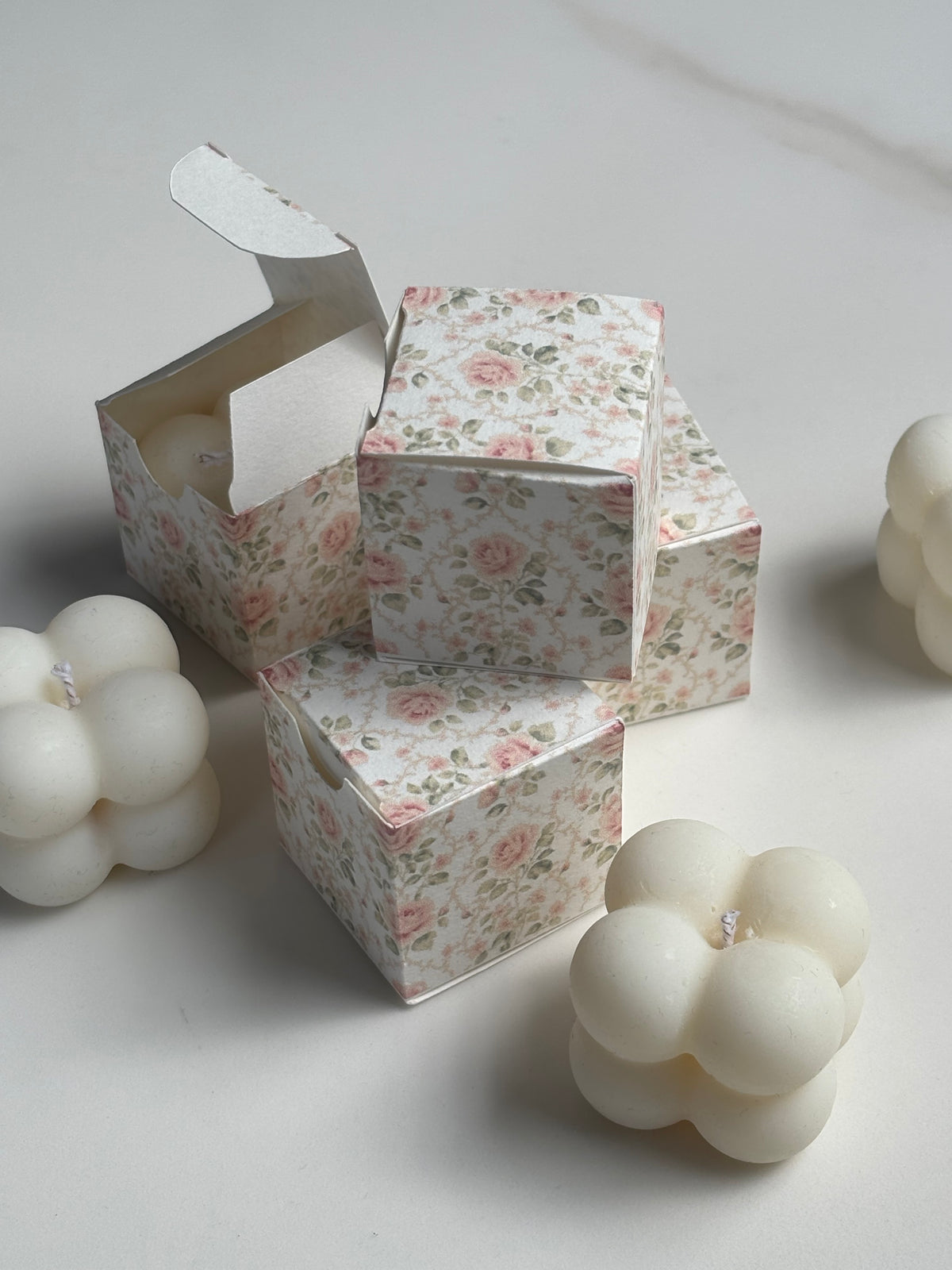 Custom Candle Favour Boxes | Mini Bubble Candles